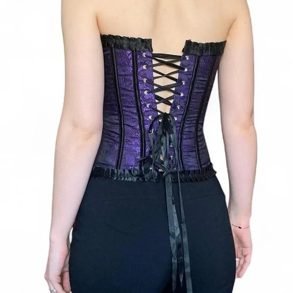 Purple Corset - Picture 4 of 4